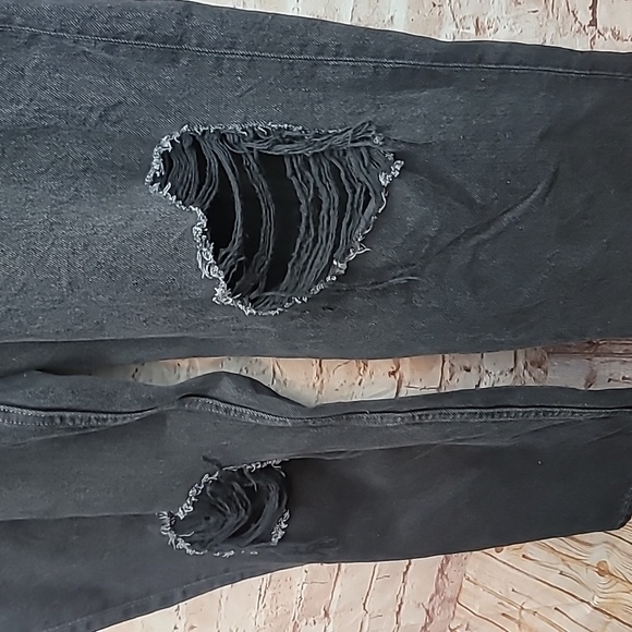 H&M Loose Fit Black Jeans 40 X 32 Like New - Picture 4 of 11